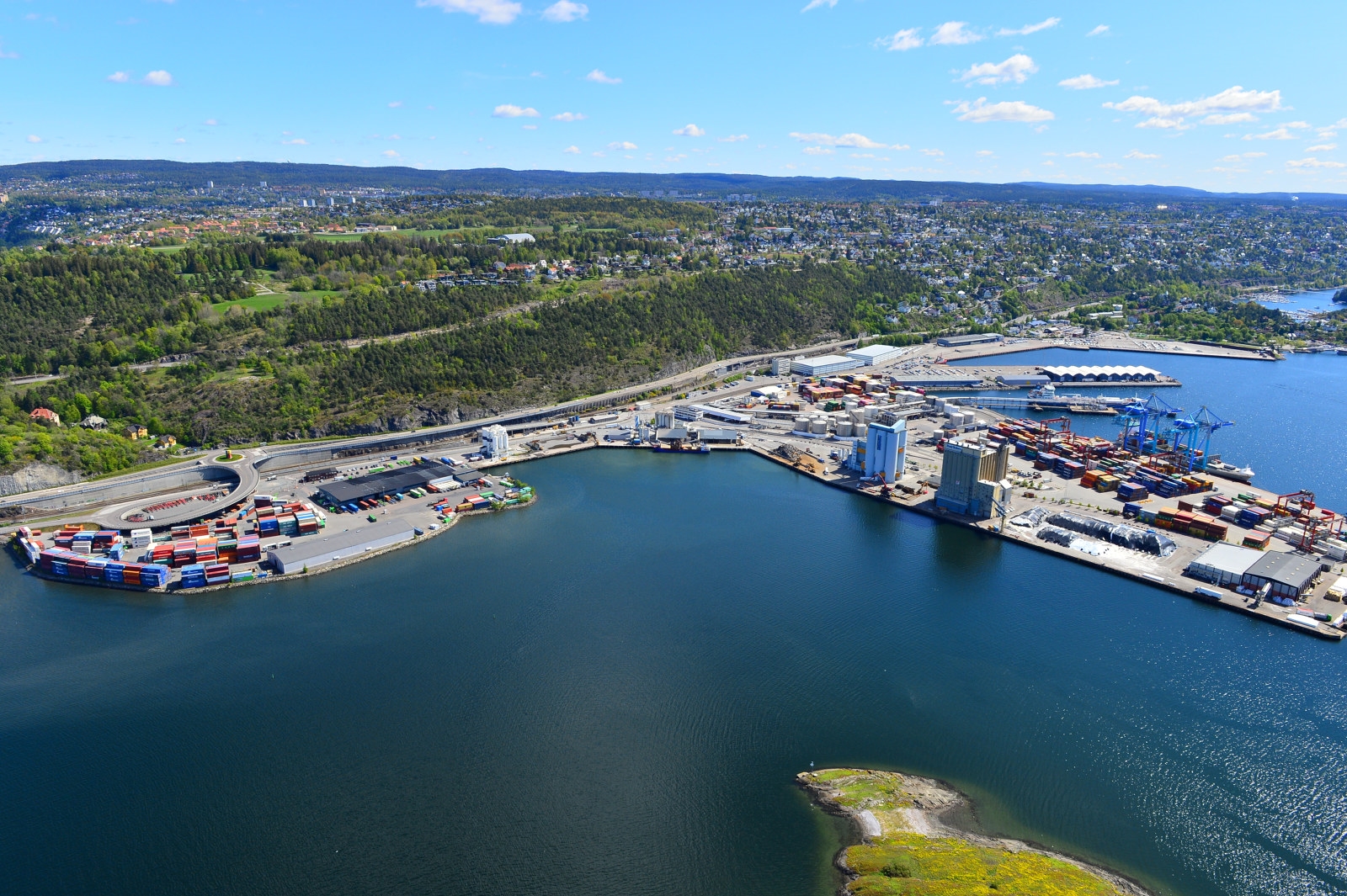 Flyfoto Sjursøya mai 2020